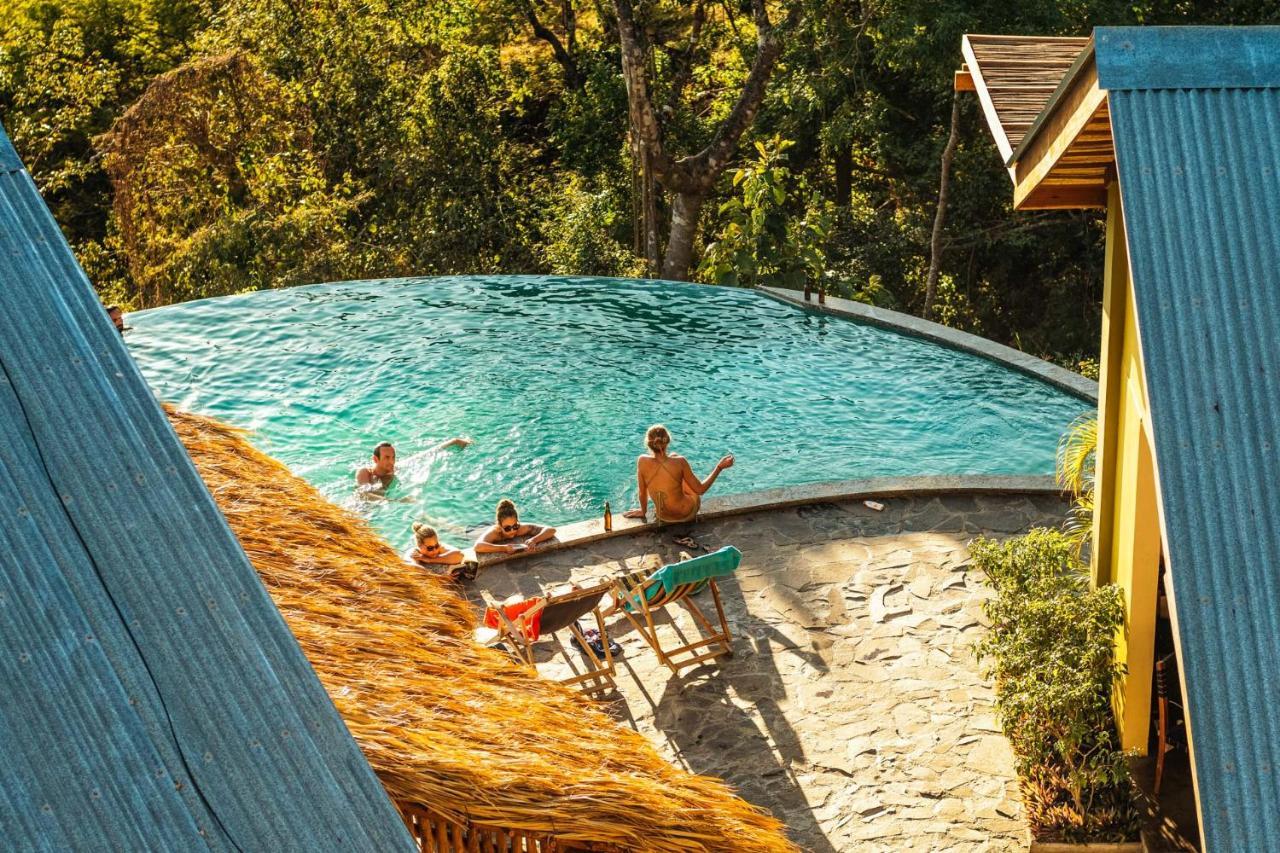 Hôtel Rapture Surfcamp Nicaragua à San Juan del Sur Extérieur photo