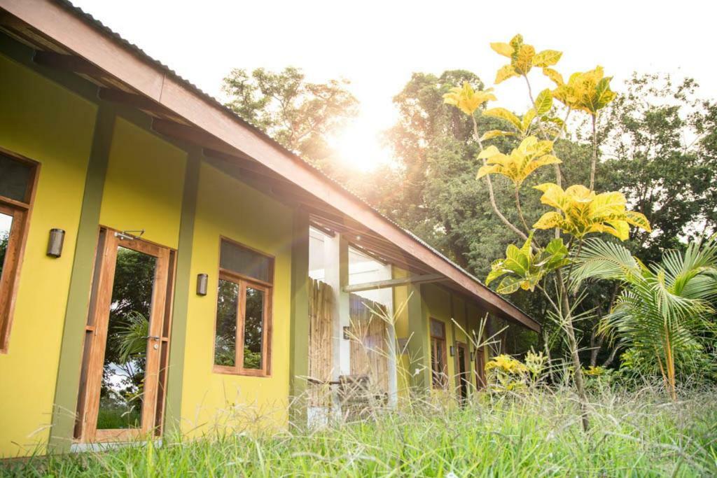 Hôtel Rapture Surfcamp Nicaragua à San Juan del Sur Extérieur photo